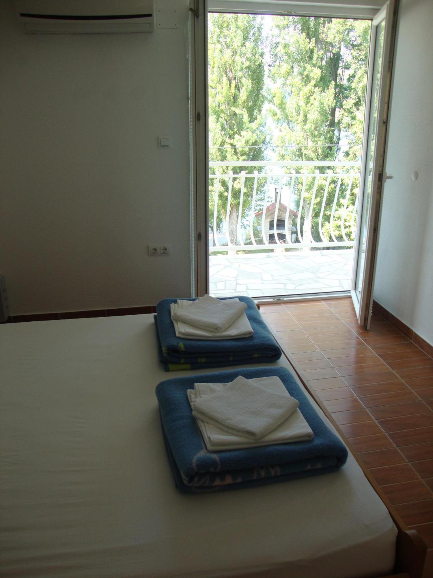 Franic Bacina Lakes Apartments Ploce  Extérieur photo