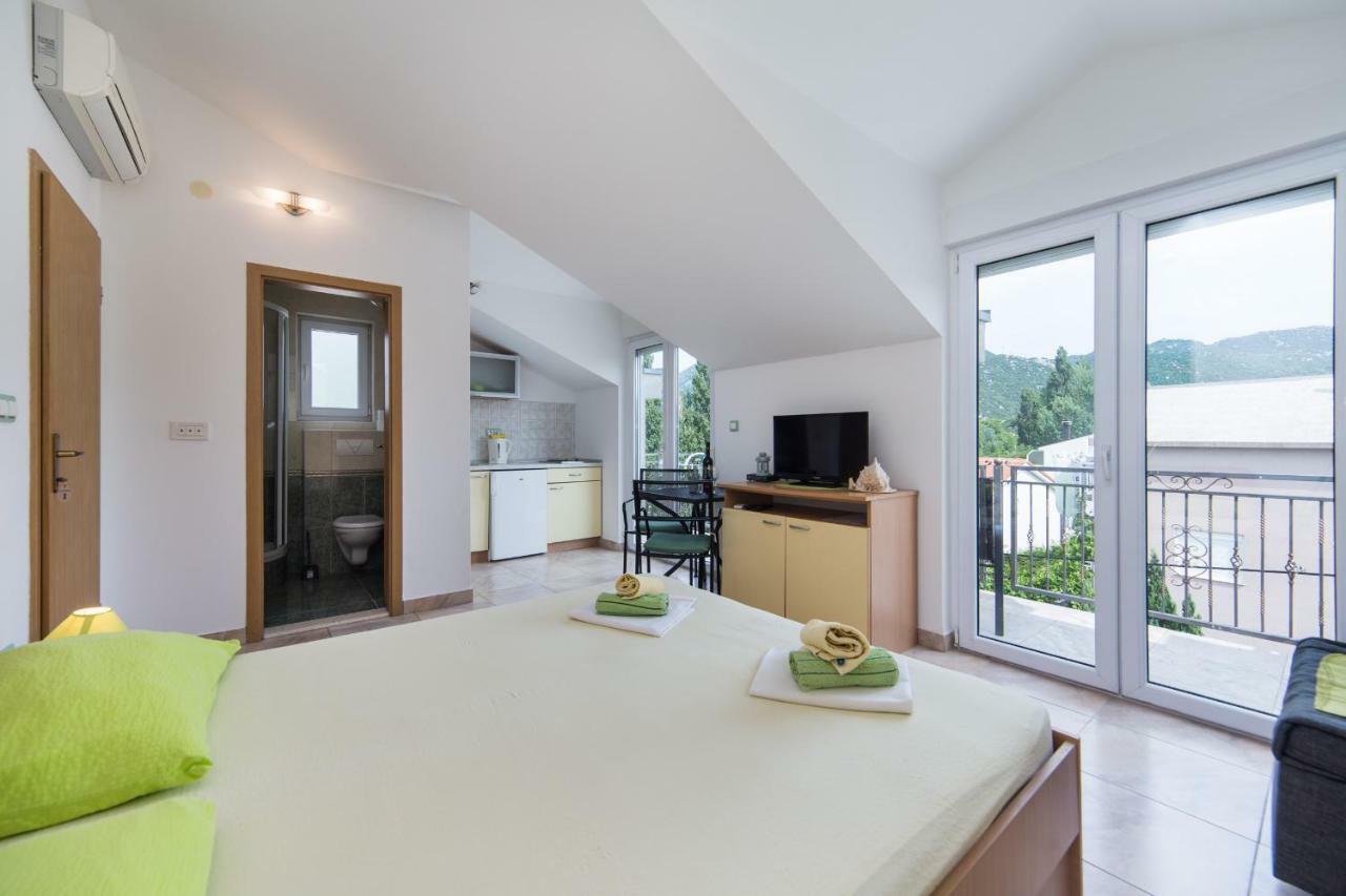 Franic Bacina Lakes Apartments Ploce  Extérieur photo